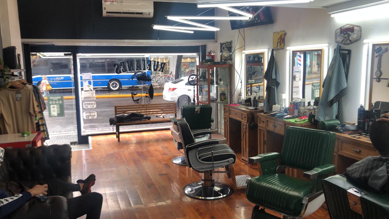 Rufianes Barberia San Isidro